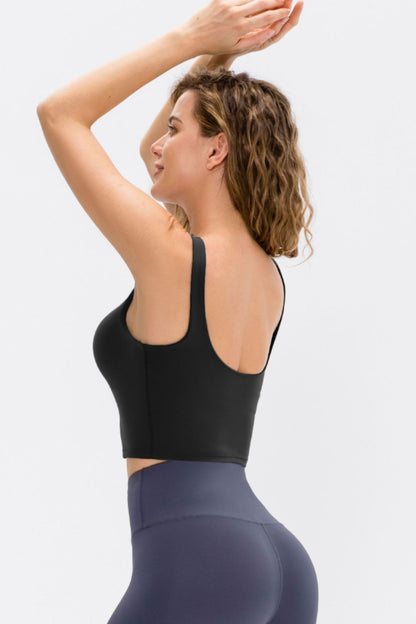 Cropped Scoop Neck Active Tank Top - Fashion Finder Hub