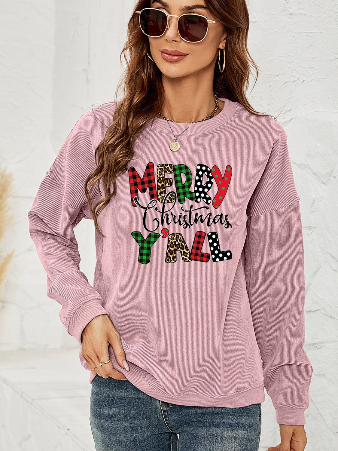MERRY CHRISTMAS Y'ALL Graphic Sweatshirt - Fashion Finder Hub