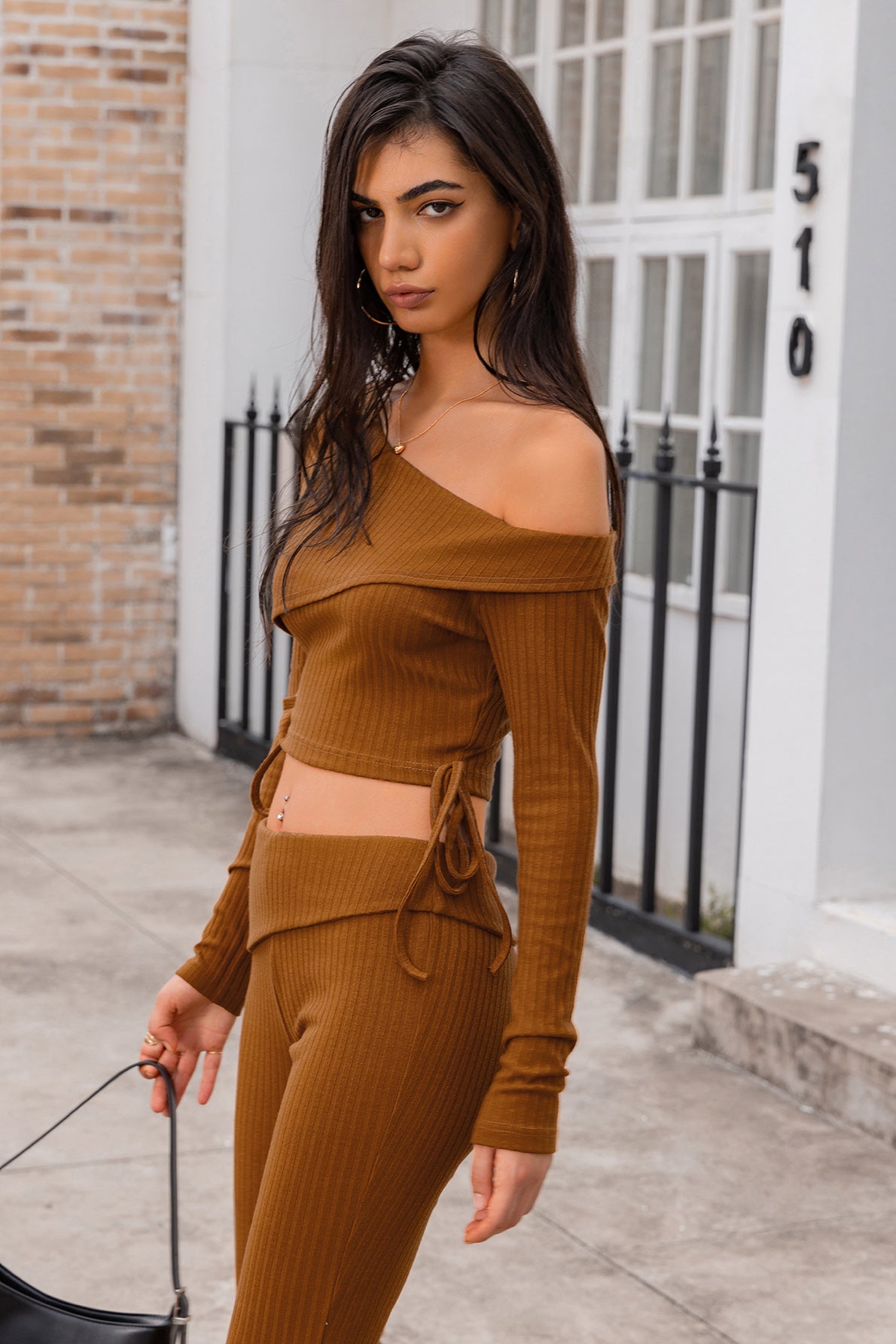 One Shoulder Ribbed Crop Top