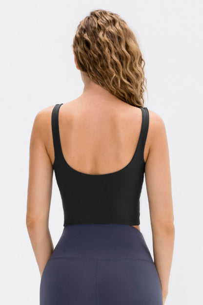 Cropped Scoop Neck Active Tank Top - Fashion Finder Hub