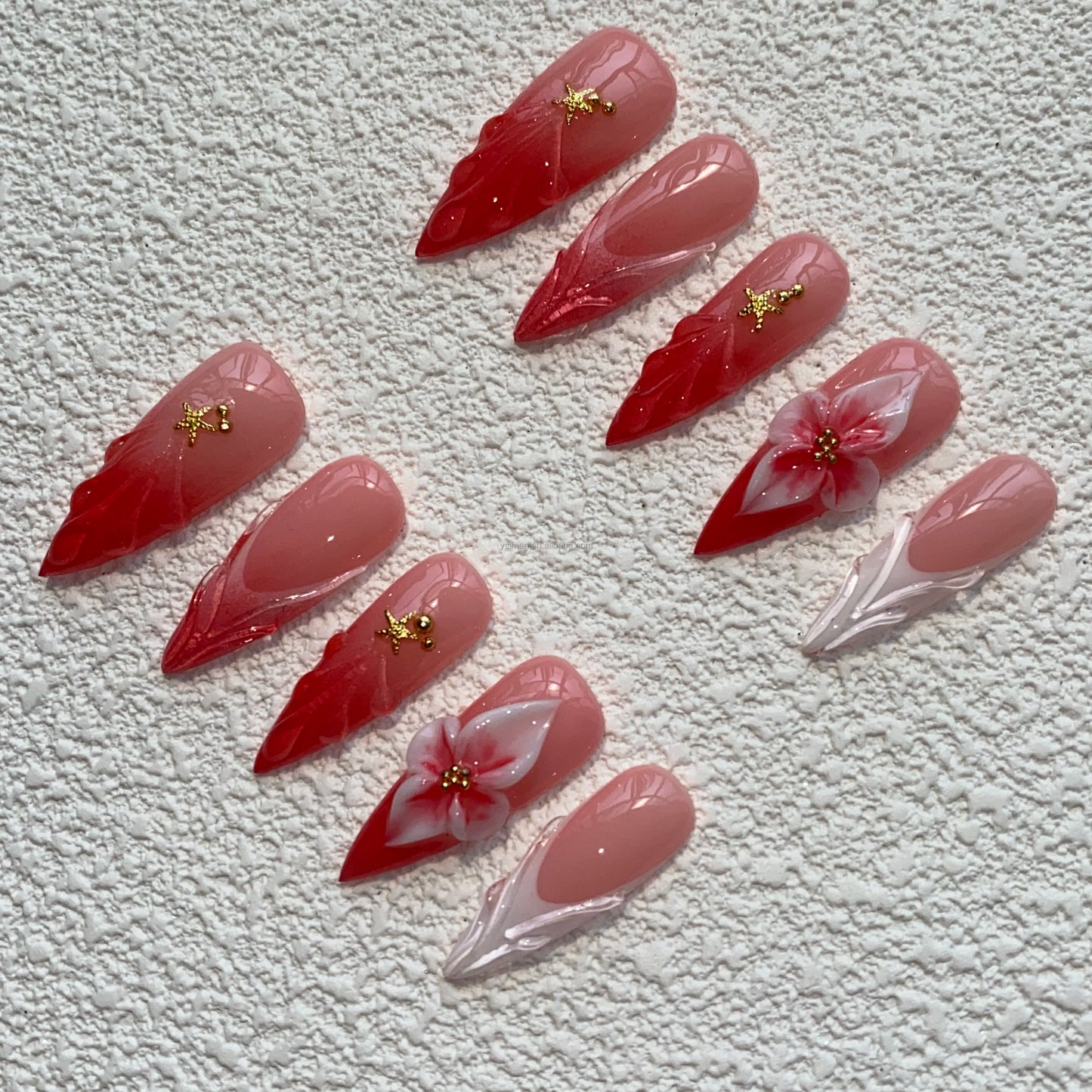 Wholesale Handmade Short Artificial Acrylic French Press Nails Luxury Coffin Style False Nail Tips Rhinestones for Fingers Salon