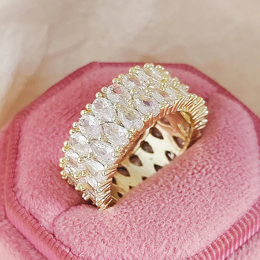 New Sliver Color Zircon Ring for Women Luxury Filled With Crystals Embellishment Fashion Finger Ring Party Jewelry Gift