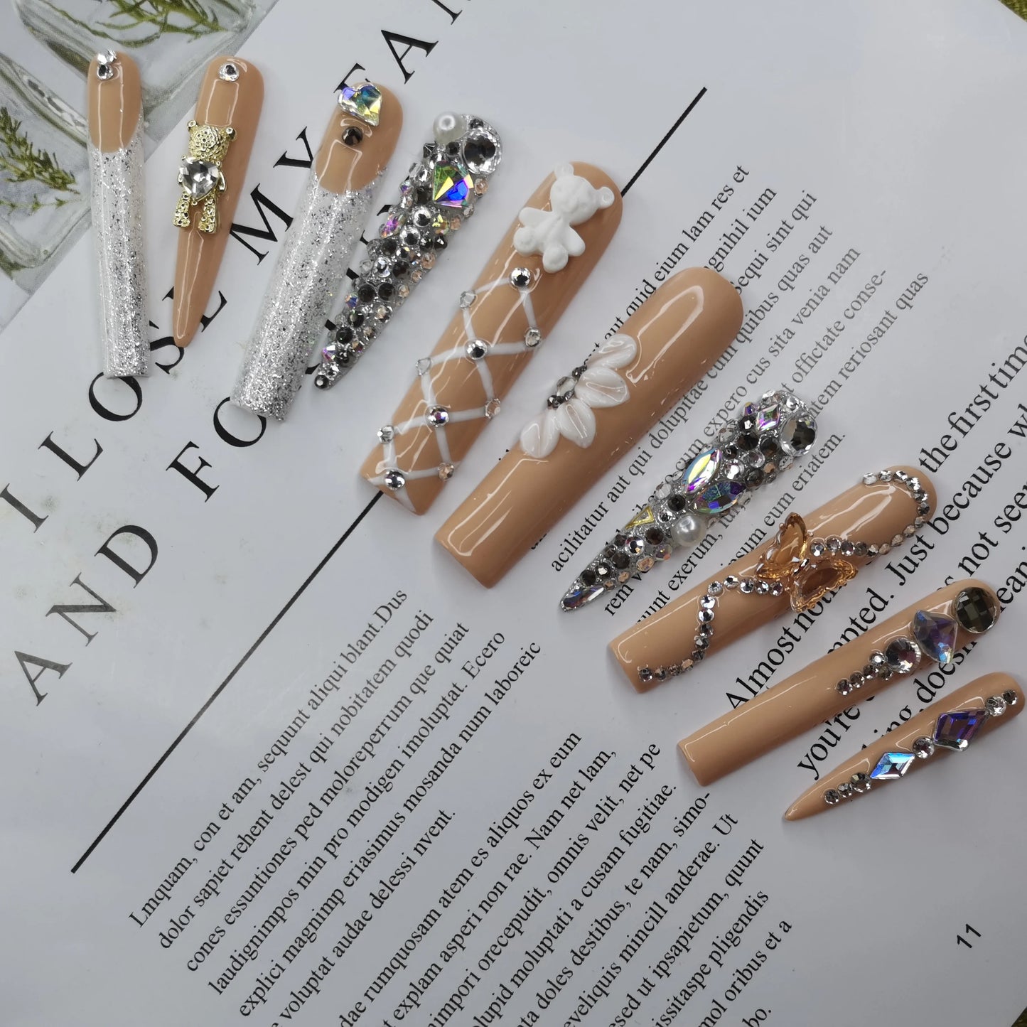 French Press on Nails Acrylic Hand Painted Designer Private Label Logo Customized Packaging Artificial Fingernails