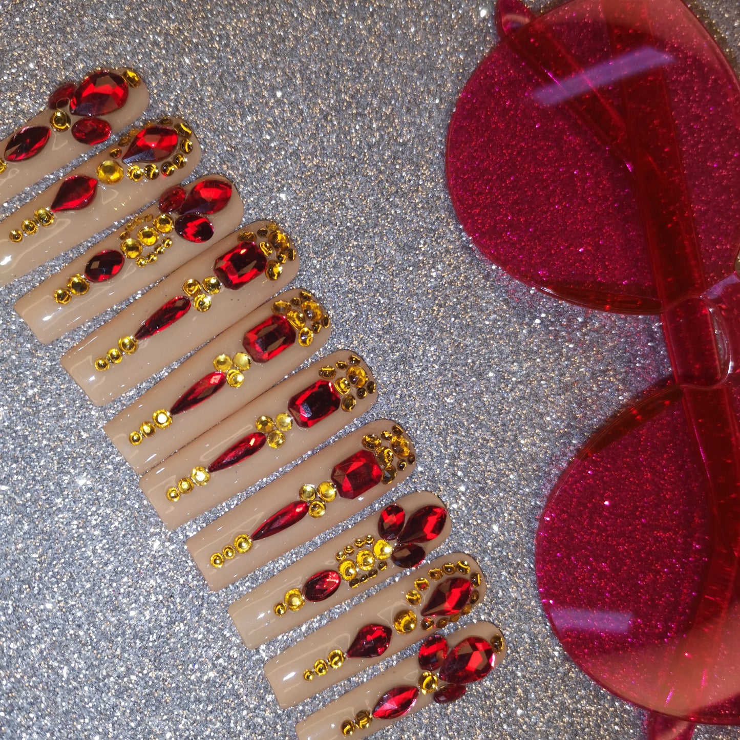 French Press on Nails Acrylic Hand Painted Designer Private Label Logo Customized Packaging Artificial Fingernails