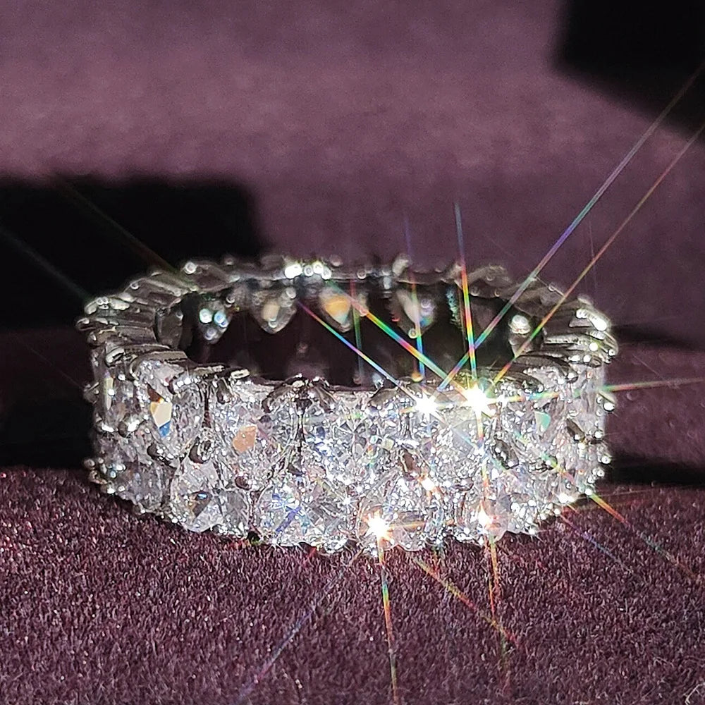 New Sliver Color Zircon Ring for Women Luxury Filled With Crystals Embellishment Fashion Finger Ring Party Jewelry Gift