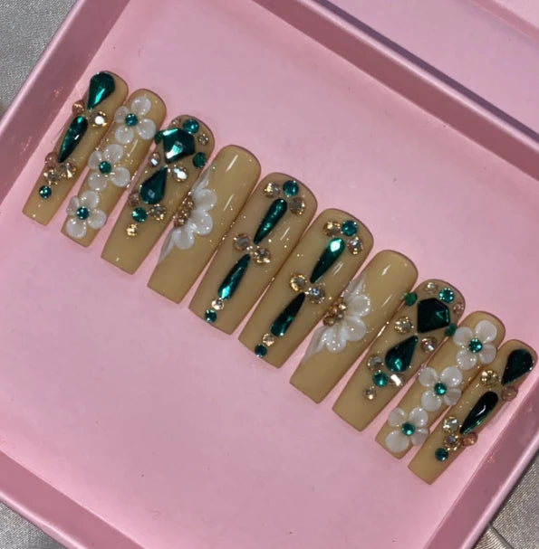 Exclusive Elegant French Design Private Label Short Matte Handmade Press Nails Fake Full Cover Rhinestone Acrylic Artificial