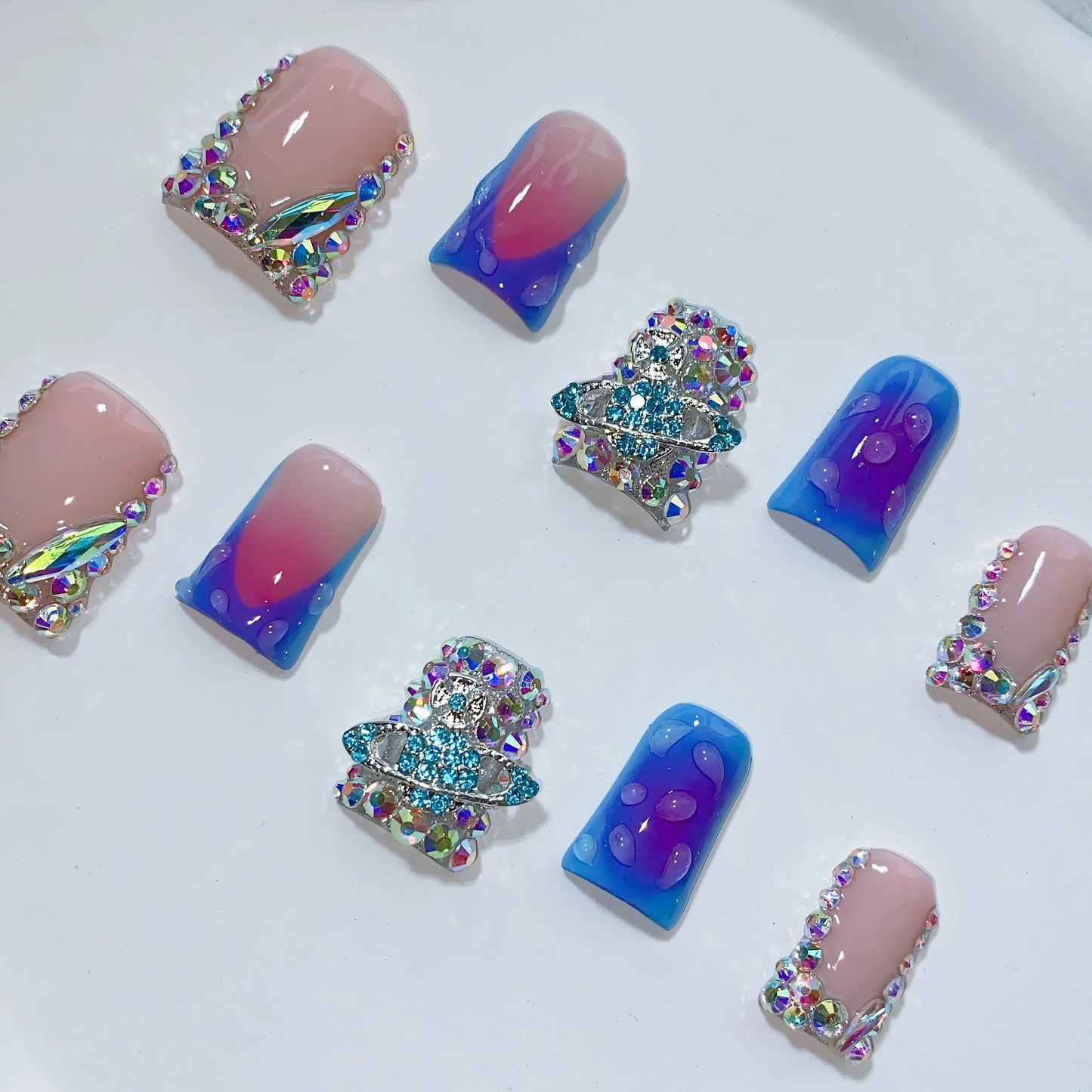 Wholesale Handmade Short Artificial Acrylic French Press Nails Luxury Coffin Style False Nail Tips Rhinestones for Fingers Salon