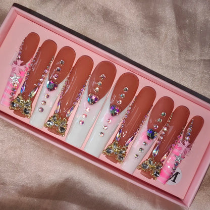 Wholesale Handmade Short Artificial Acrylic French Press Nails Luxury Coffin Style False Nail Tips Rhinestones for Fingers Salon