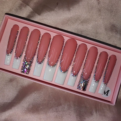 Wholesale Handmade Short Artificial Acrylic French Press Nails Luxury Coffin Style False Nail Tips Rhinestones for Fingers Salon