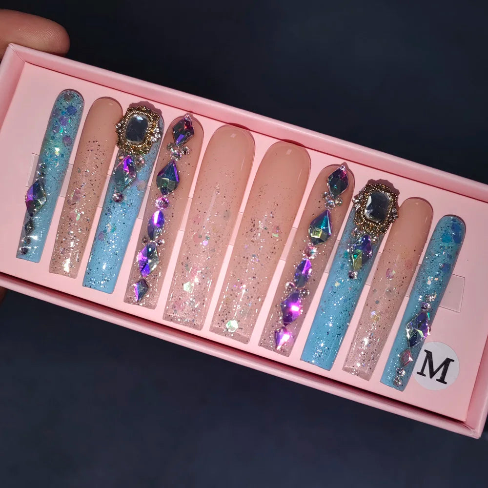 Wholesale Handmade Short Artificial Acrylic French Press Nails Luxury Coffin Style False Nail Tips Rhinestones for Fingers Salon