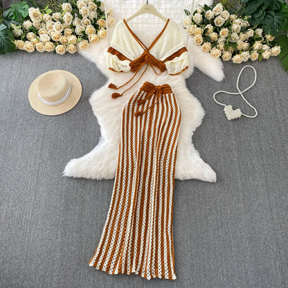Vacation-style Lace-up V-neck Bell-sleeve Cropped Top + Knit Skirt (Two Piece Set)