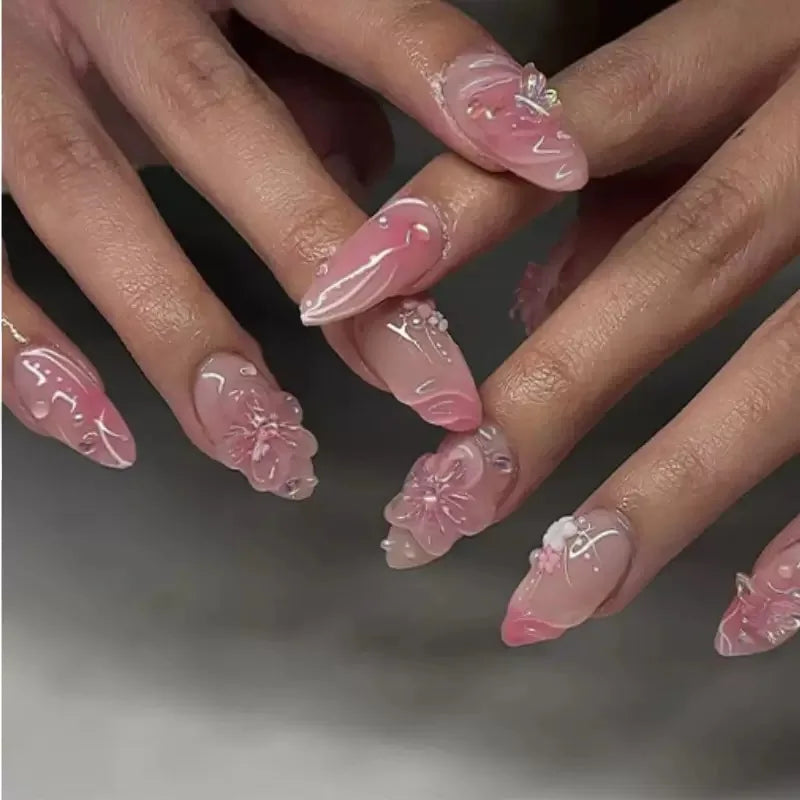 False Nails 