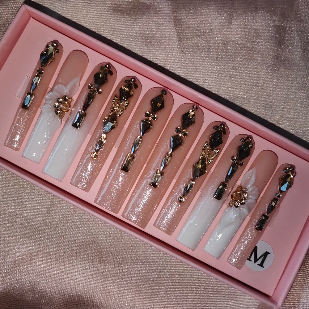 Wholesale Handmade Short Artificial Acrylic French Press Nails Luxury Coffin Style False Nail Tips Rhinestones for Fingers Salon