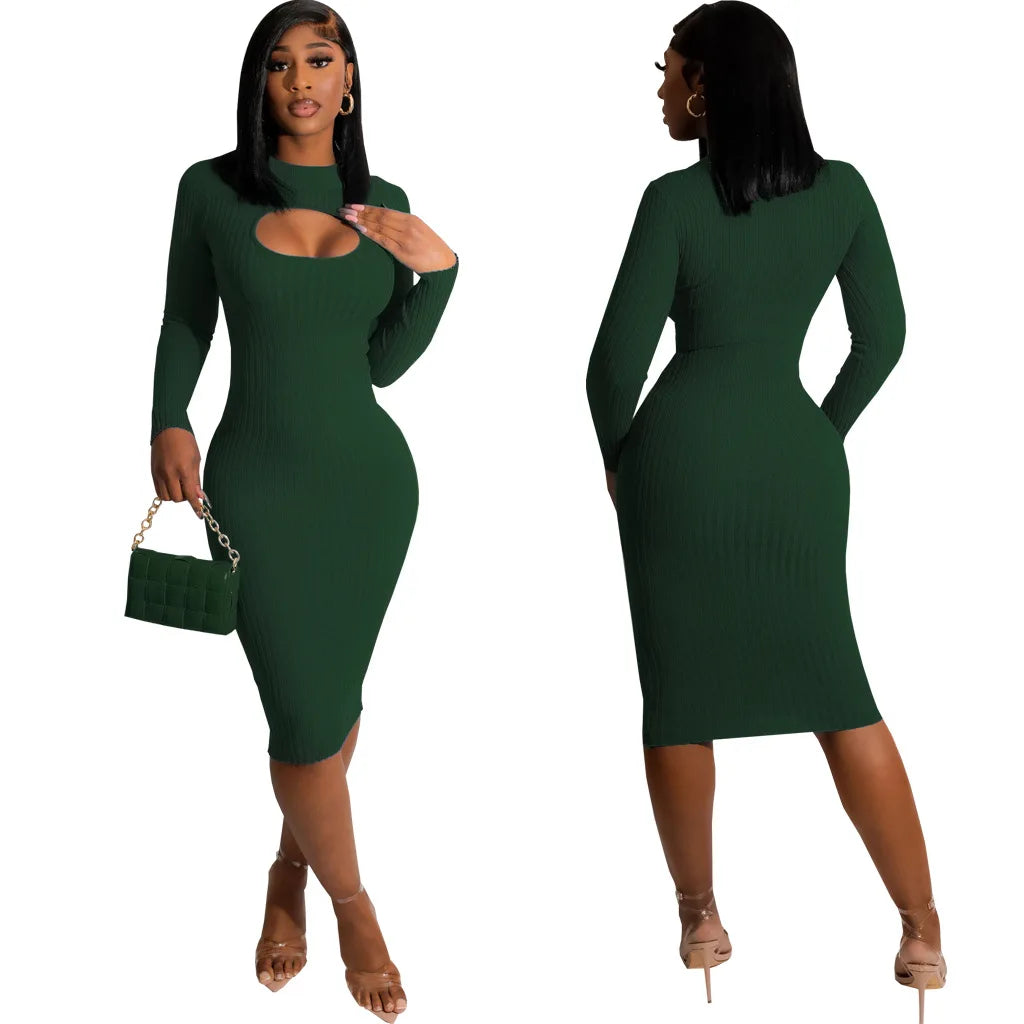 Solid color long-sleeved white collar dresses