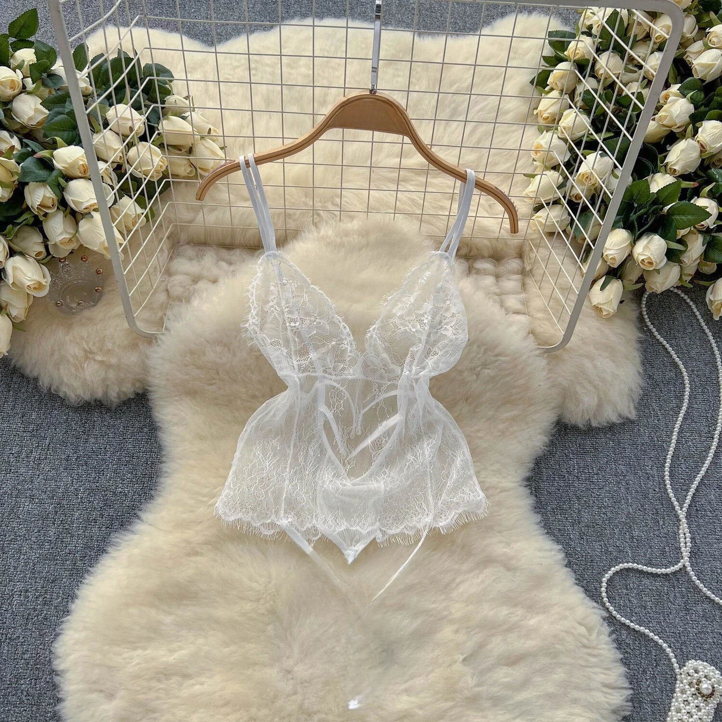 Satin Comfortable Strap Lace Spliced Sheer Lingerie