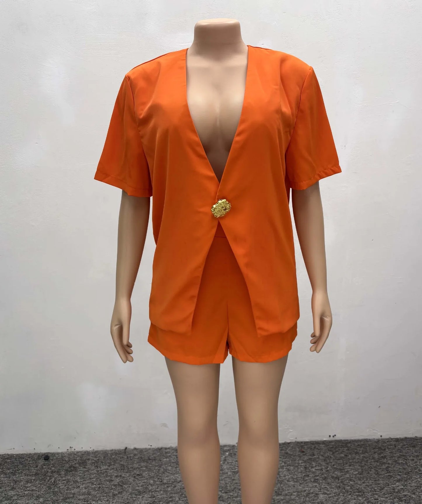 V-neck Shirt Blazers + Shorts Suit Outfits