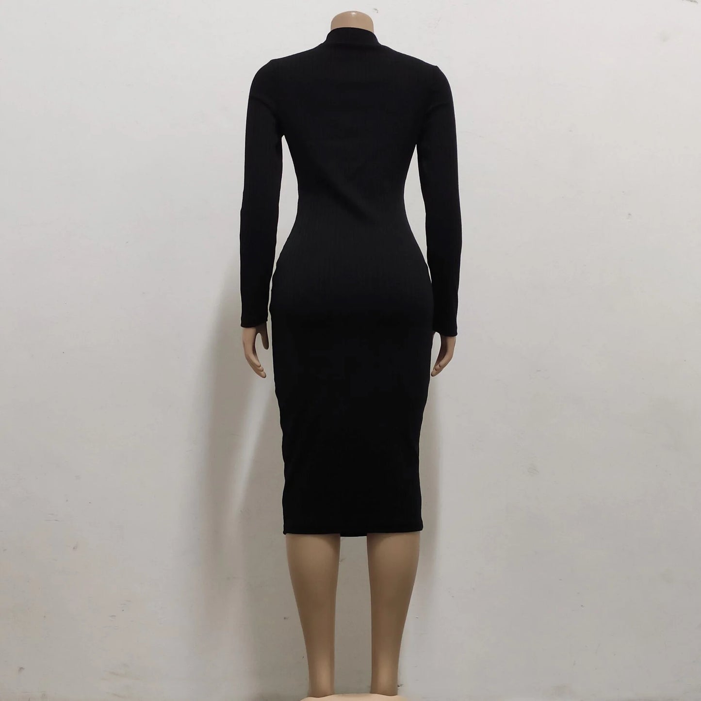 Solid color long-sleeved white collar dresses