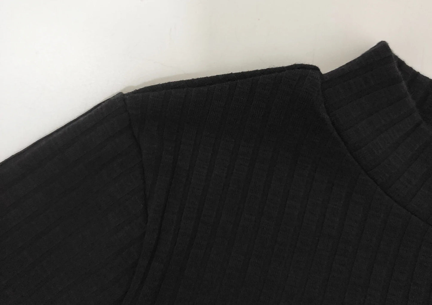 Solid color long-sleeved white collar dresses