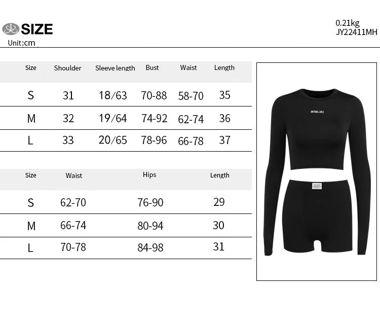 Round Neck Long Sleeved 3/4 + Shorts Sets