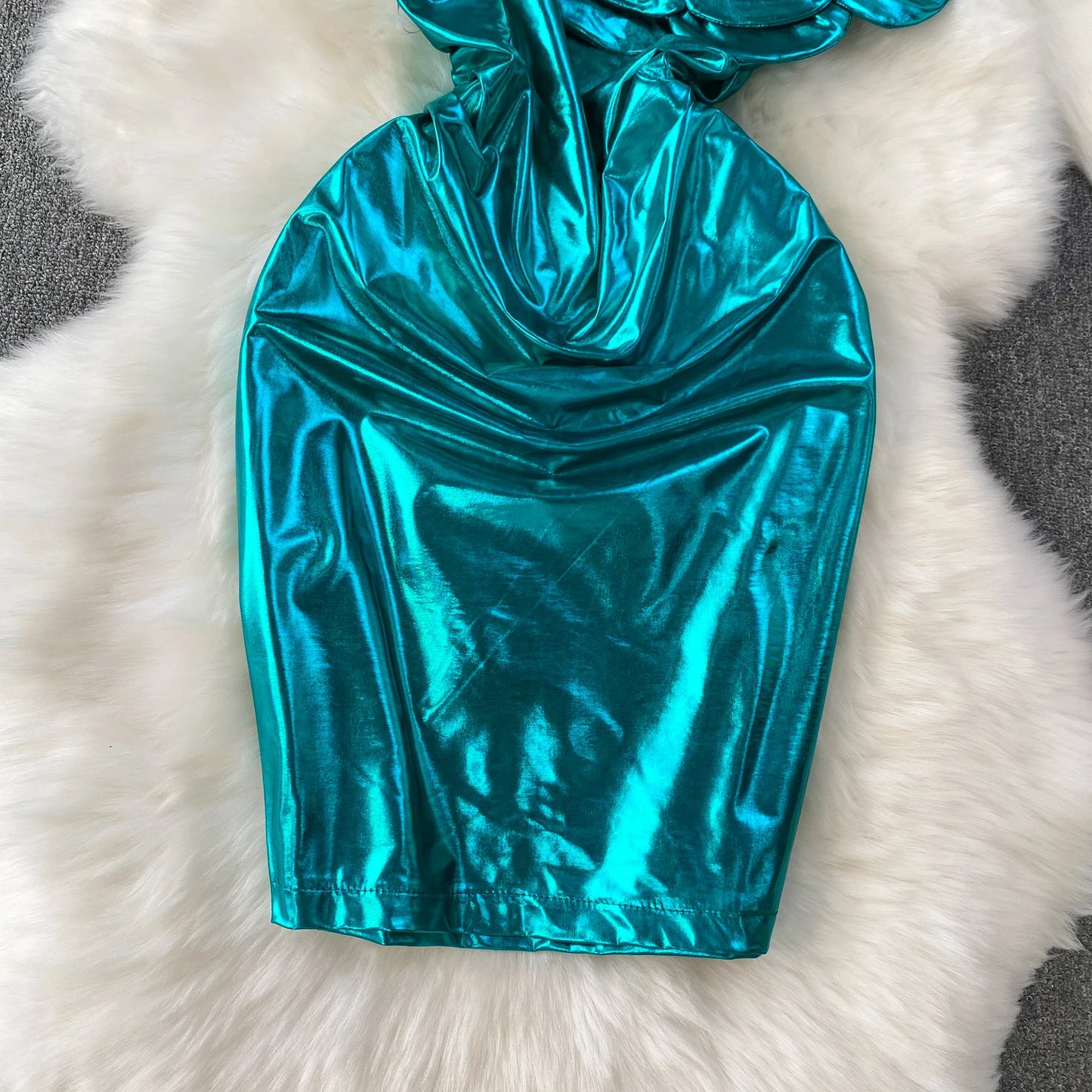 Chic Spliced Halter Diagonal Collar Dresses