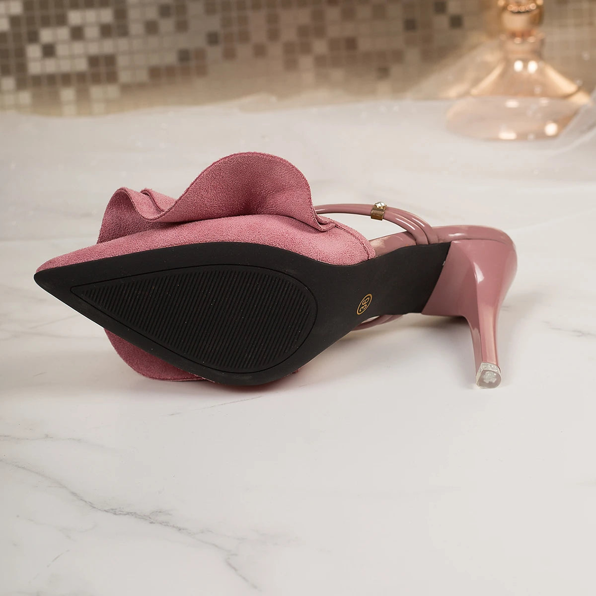 Baotou Versatile Fashion Sandals New Sexy Fashion Pointed High Heels