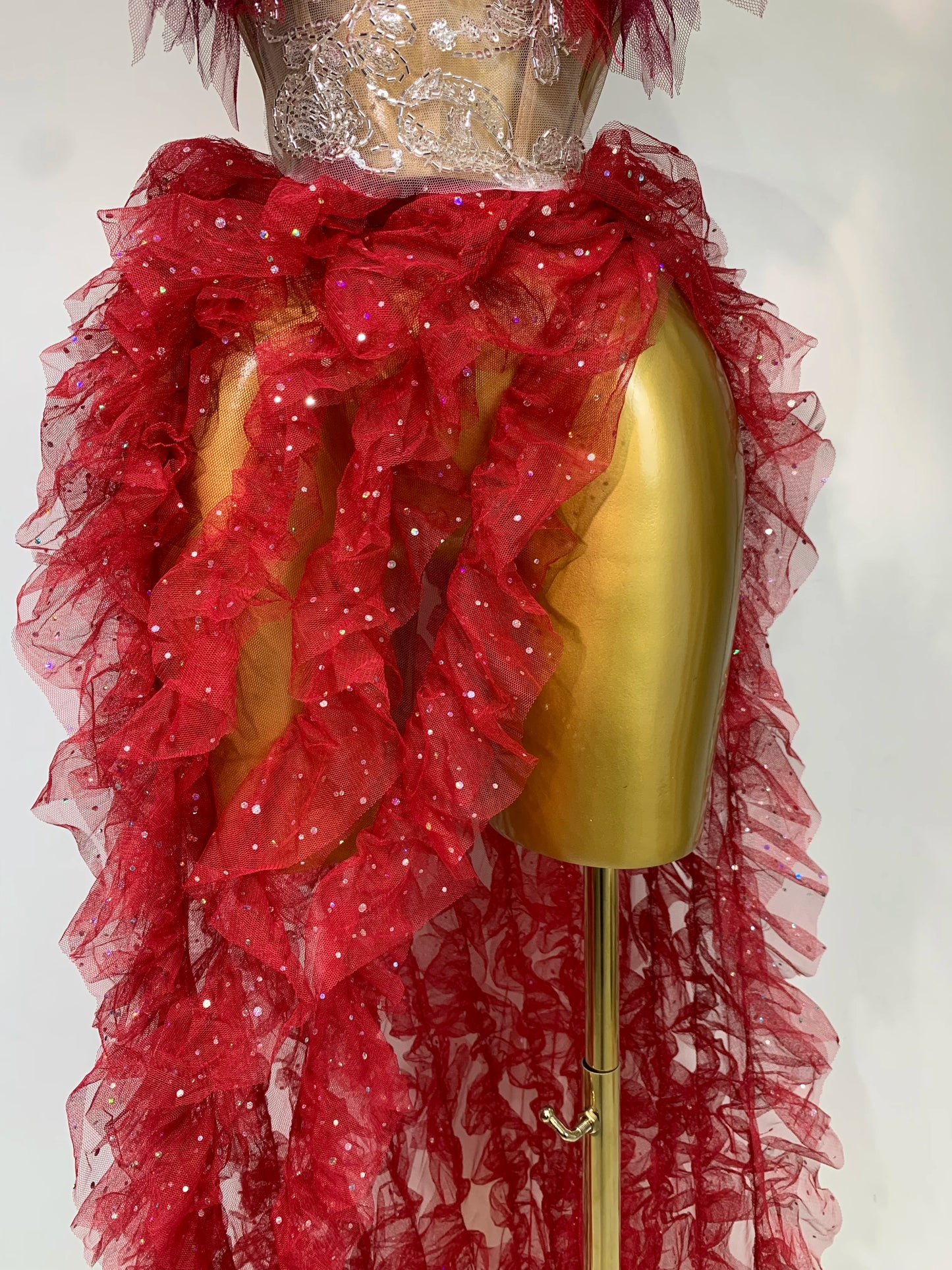 Strapless Ruffles Bodycon Maxi High Split Outfits