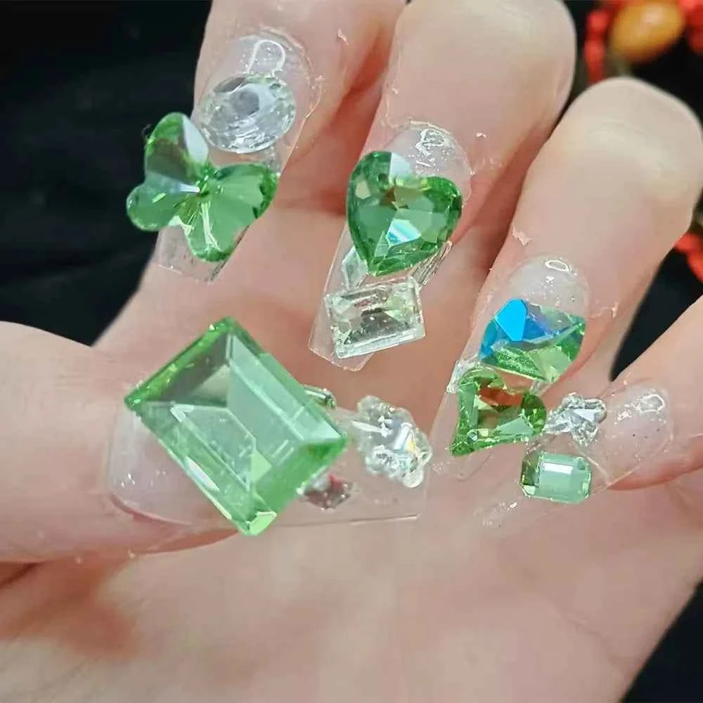 10pcs High Quality Press on Nails Green Starry Sky Shining Eyes Nail Equipment Nails