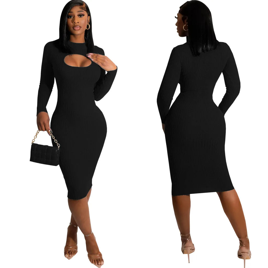 Solid color long-sleeved white collar dresses