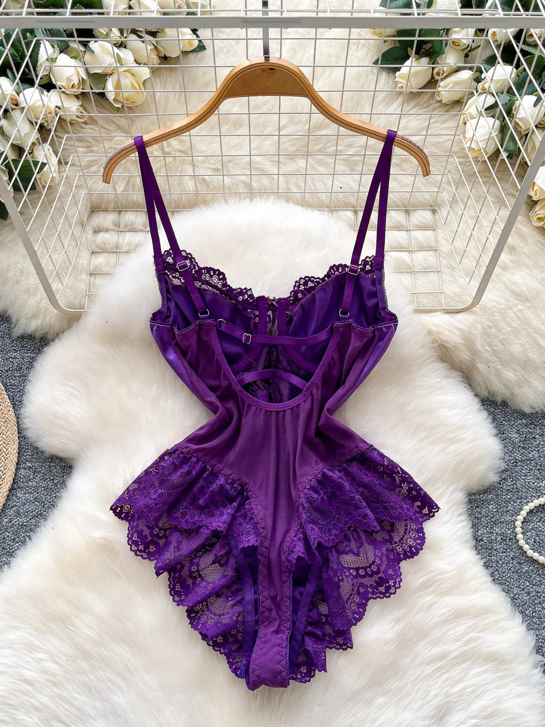 Satin Comfortable Strap Lace Spliced Sheer Lingerie