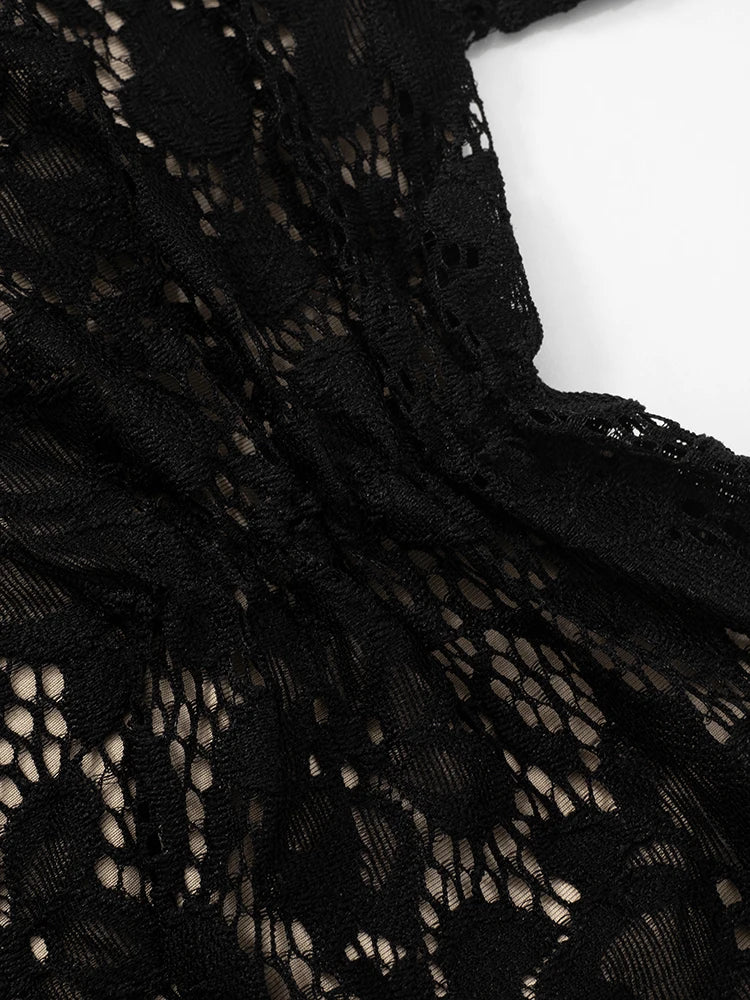 Backless Camisole + Stretch Pants Outfits