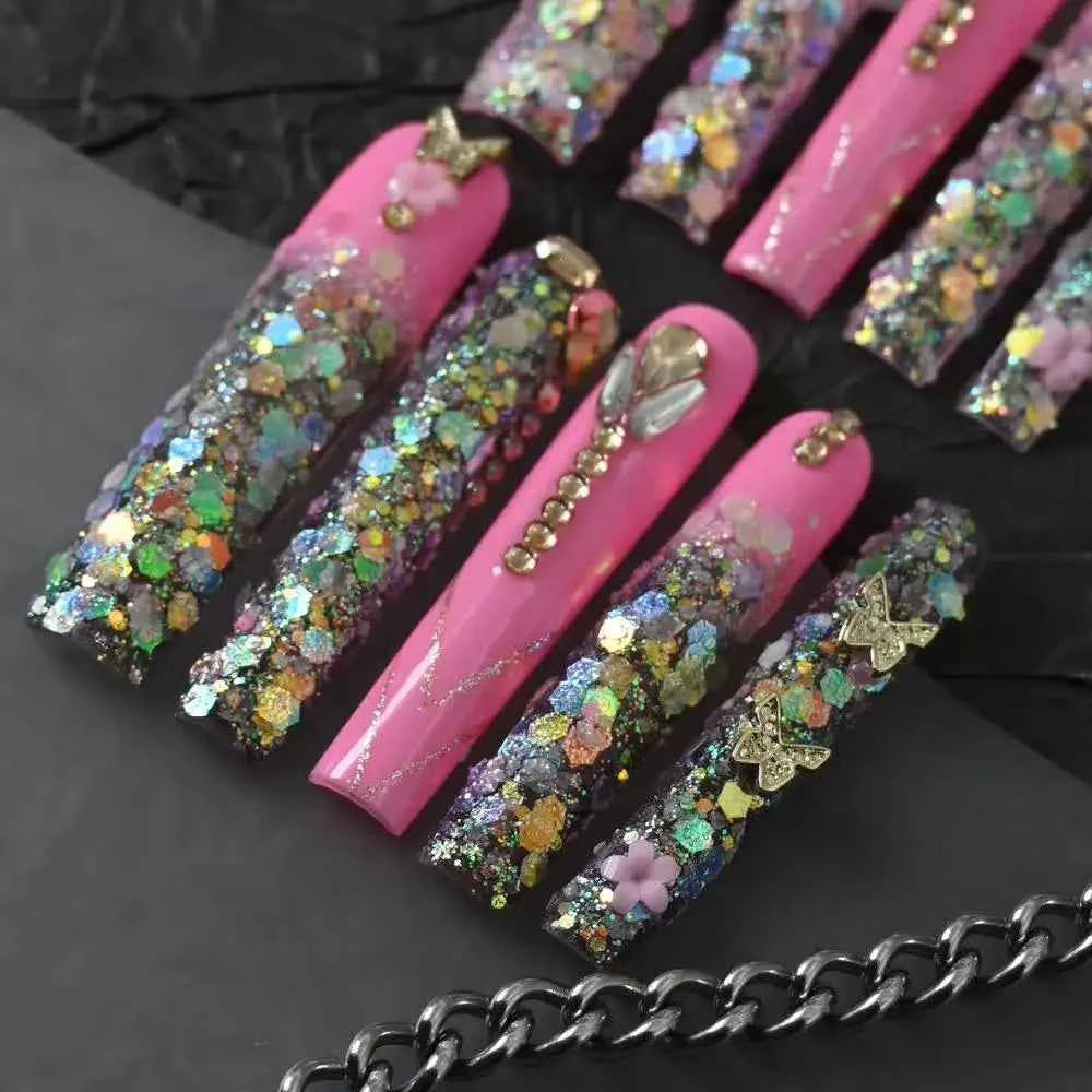 10pcs high-end Cute, sweet and cool style, with a dazzling three-dimensional diamond design handmade fake nails