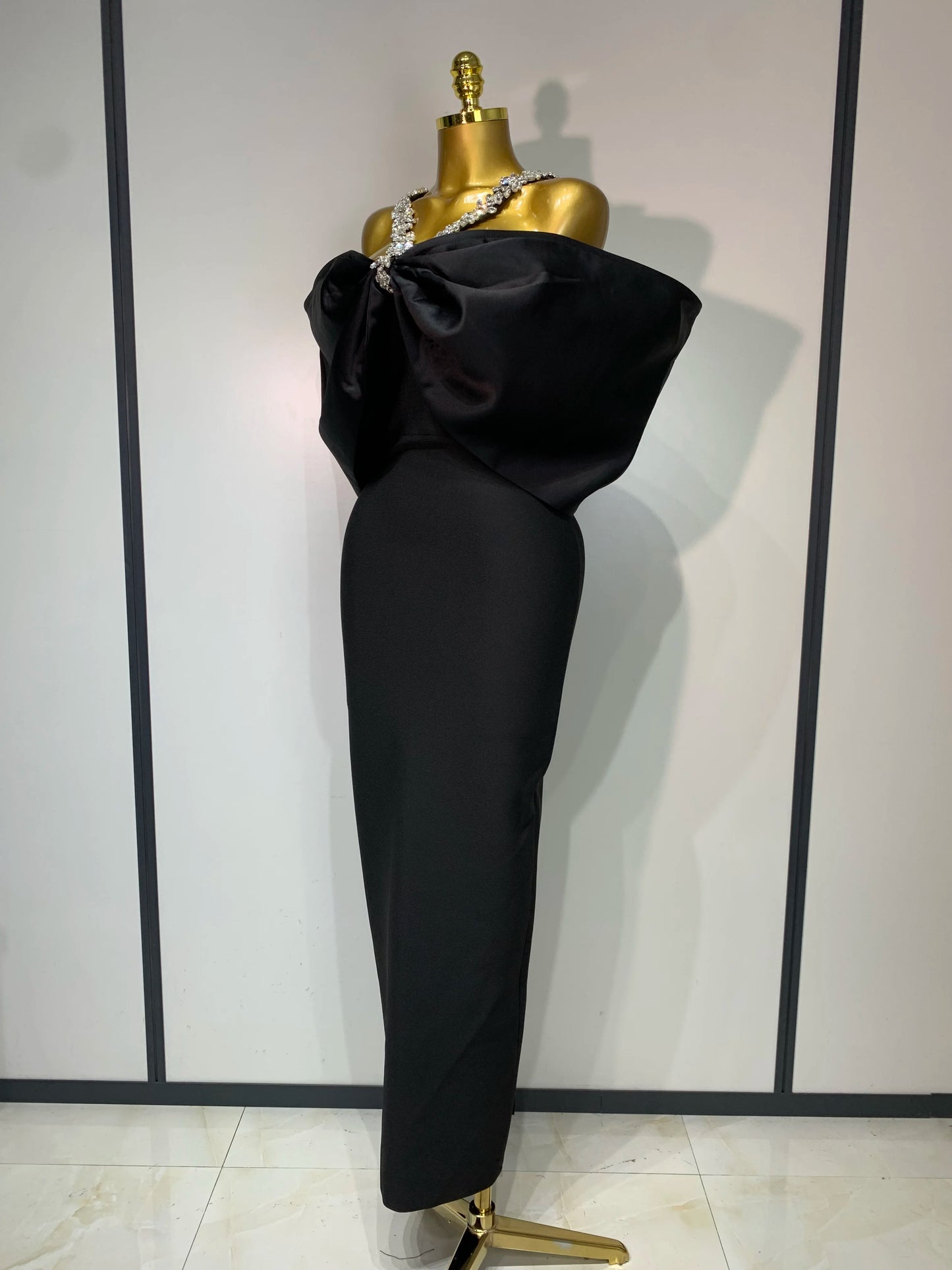 Off the Shoulder Crystal Bodycon Bandage Dresses