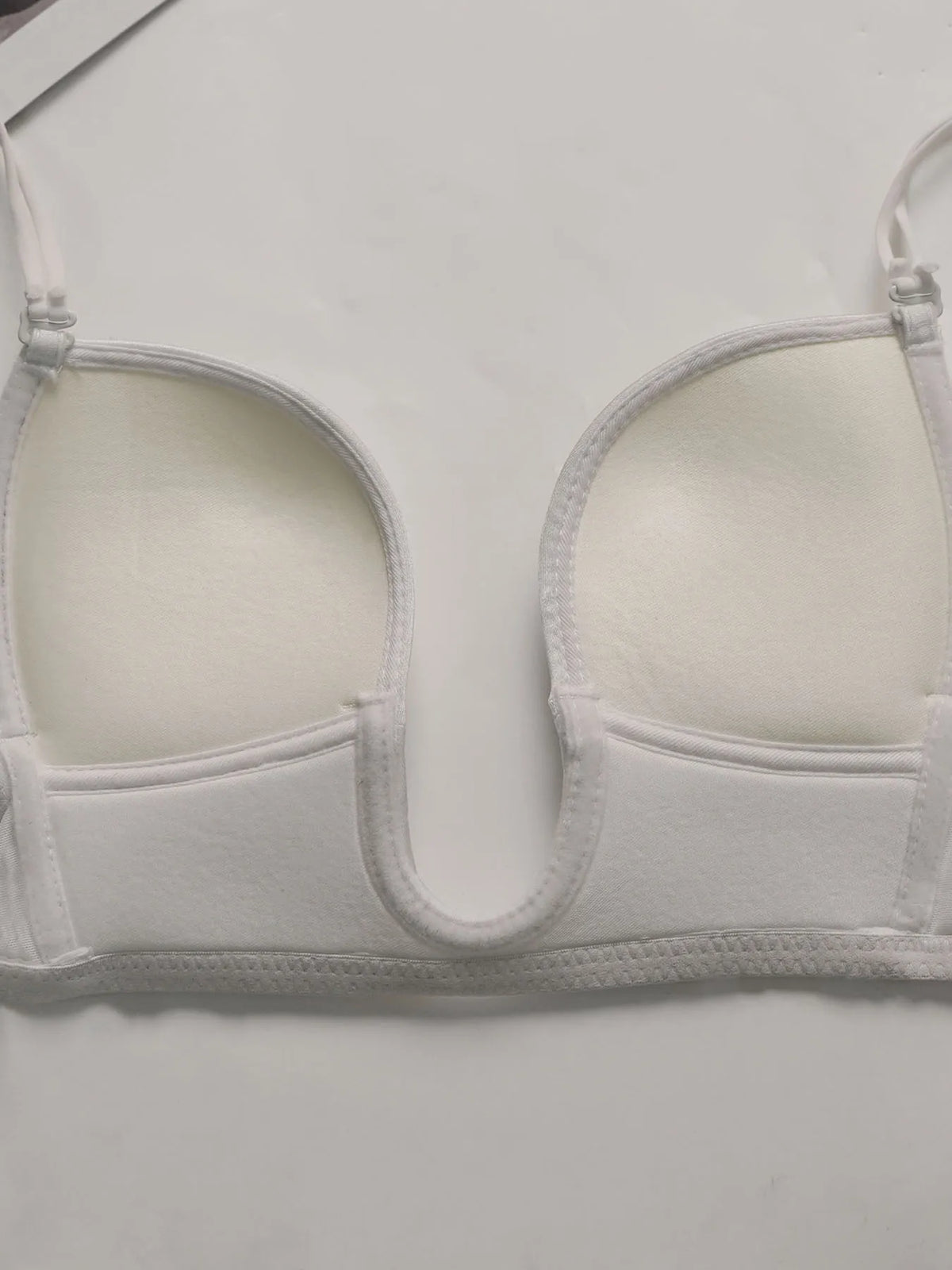 Deep U-shaped bra without steel ring gathered push up straps adjustable comfortable and breathable bra U03