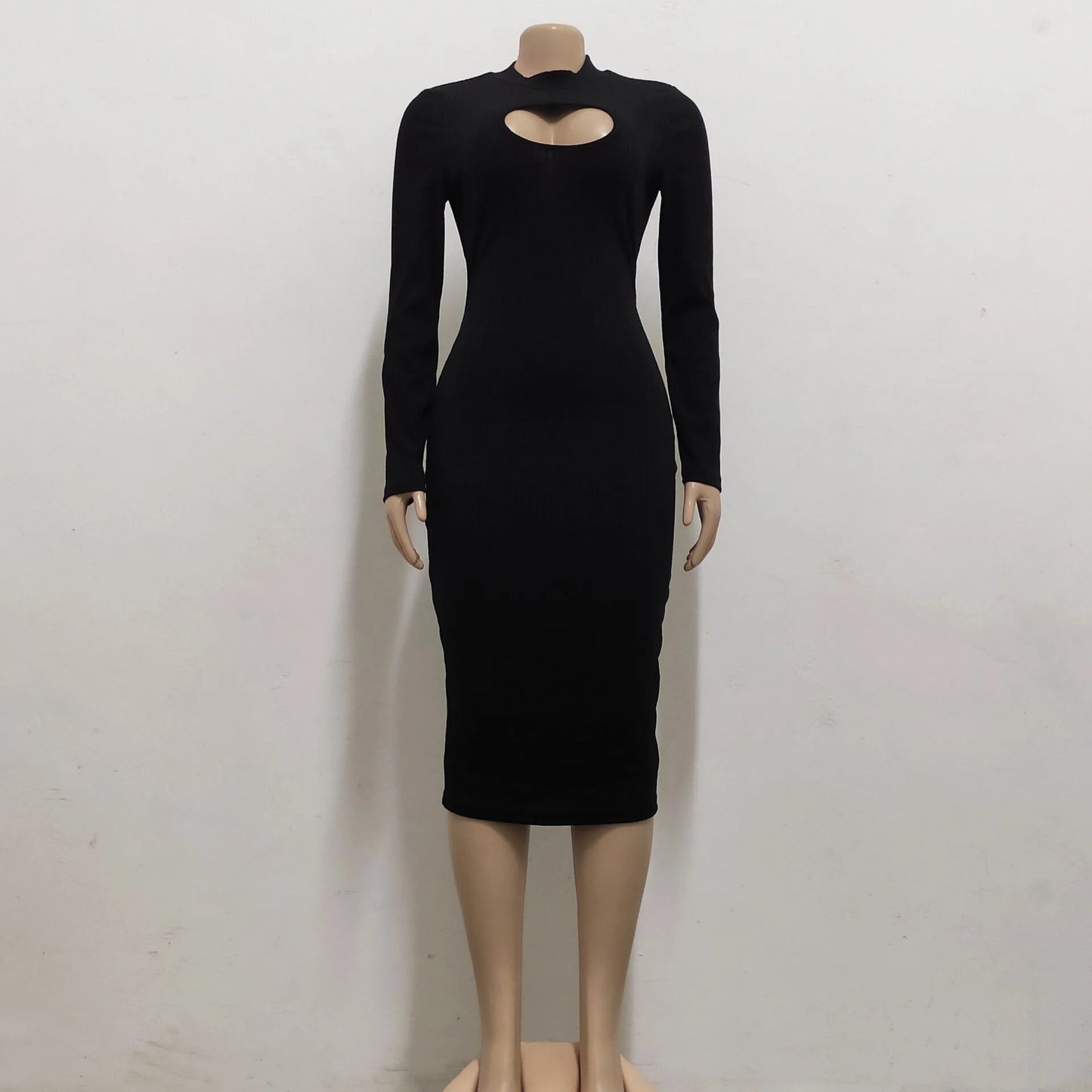 Solid color long-sleeved white collar dresses