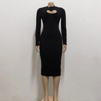 Solid color long-sleeved white collar dresses