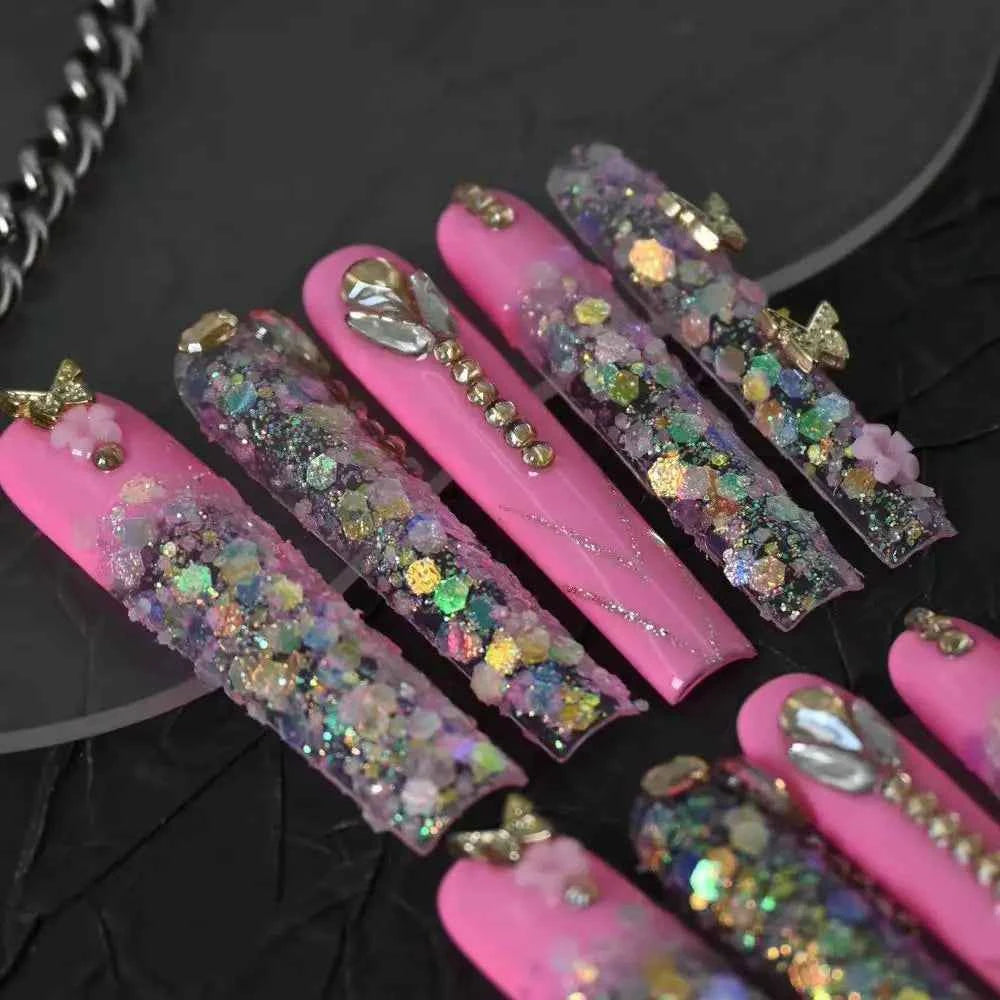 10pcs high-end Cute, sweet and cool style, with a dazzling three-dimensional diamond design handmade fake nails