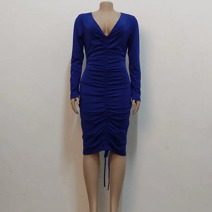 Big V-neck slightly wrinkled chest wrap dresses