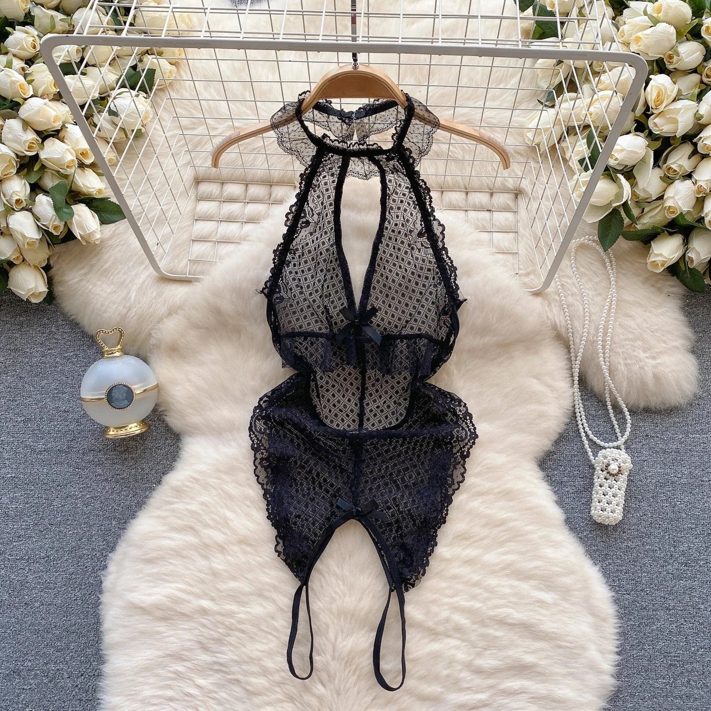 Satin Comfortable Strap Lace Spliced Sheer Lingerie