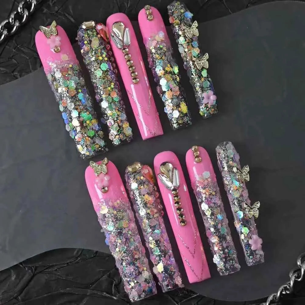 10pcs high-end Cute, sweet and cool style, with a dazzling three-dimensional diamond design handmade fake nails