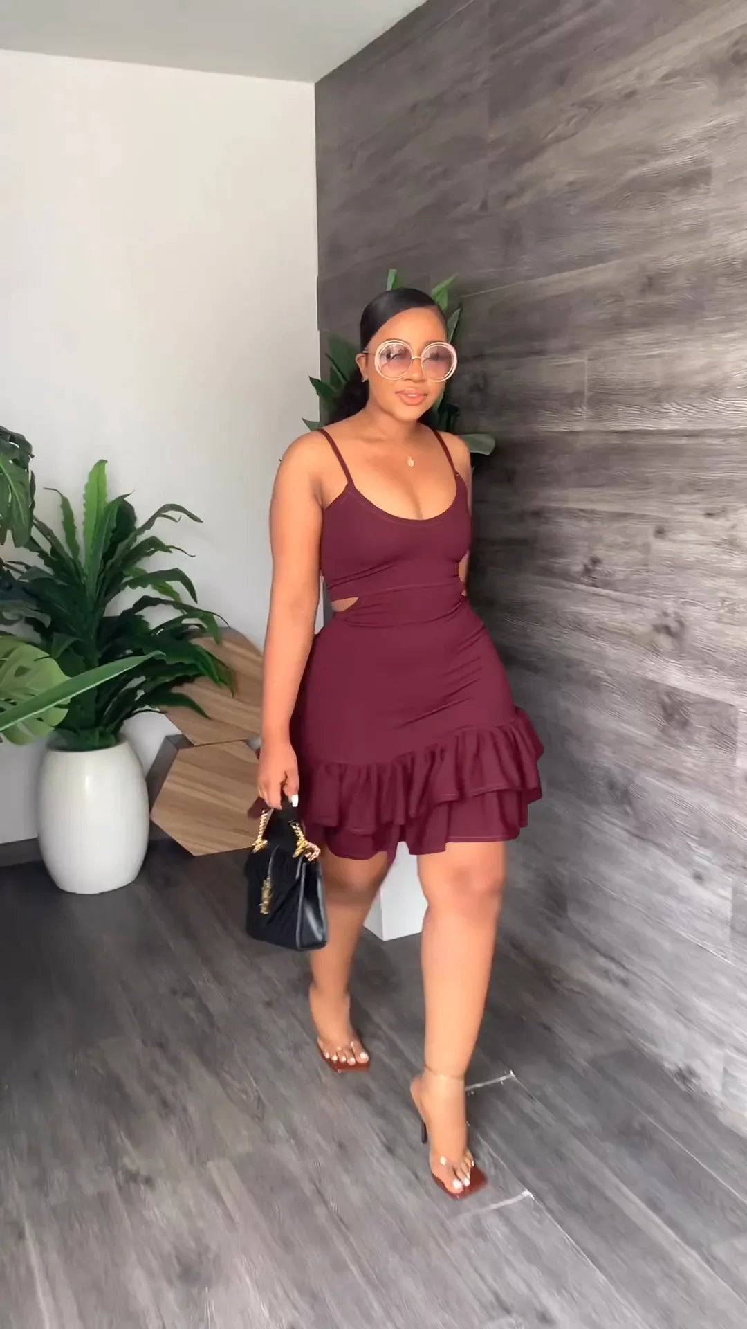 European and American Fashion Sling Low-cut Ruffled Mini Dress