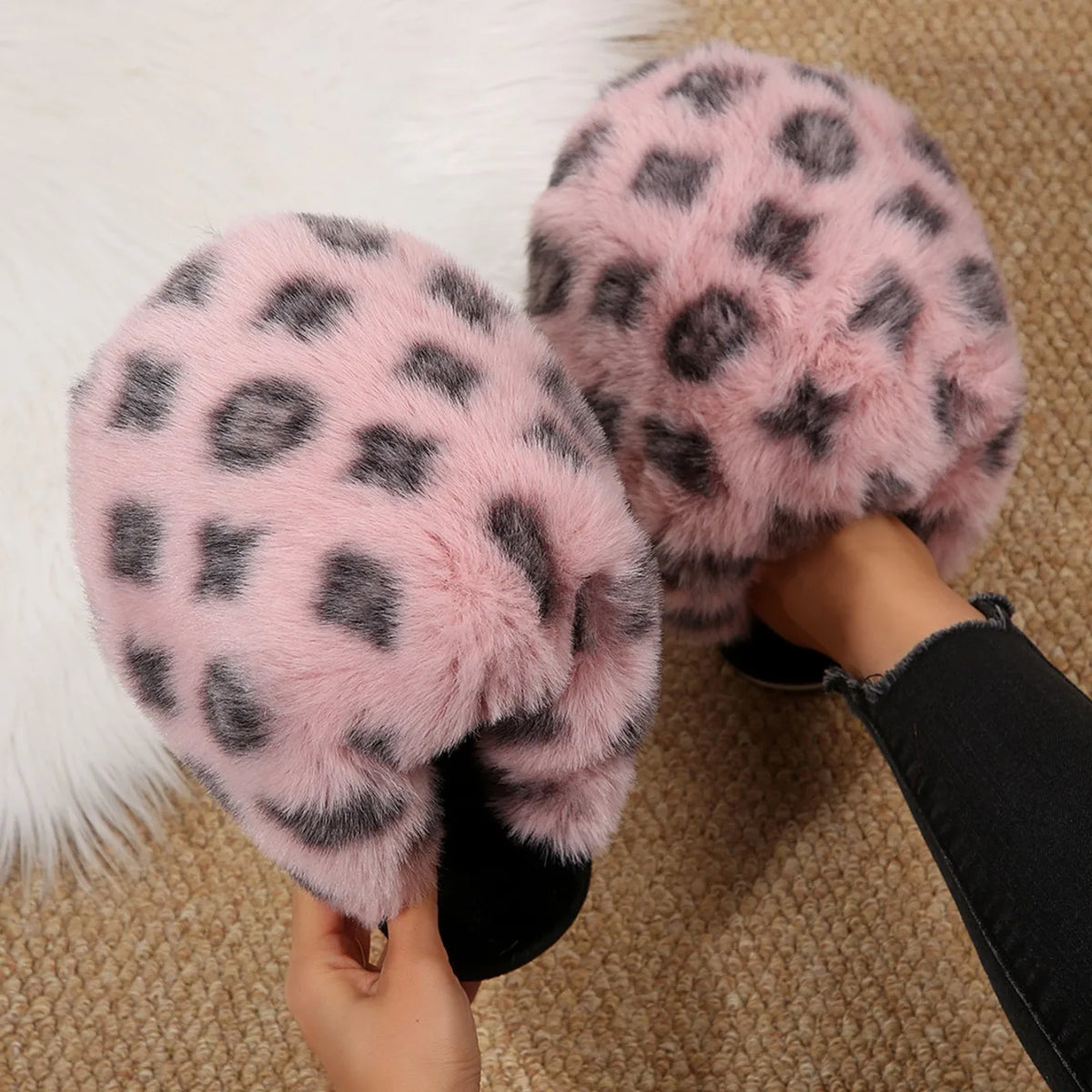 New Fluffy Luxury Designer Home Casual Fuzzy Shoes for Women