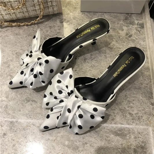 Polka Dots Pointed Toe Bow Heel Shoes