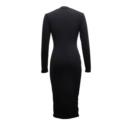 Solid color long-sleeved white collar dresses