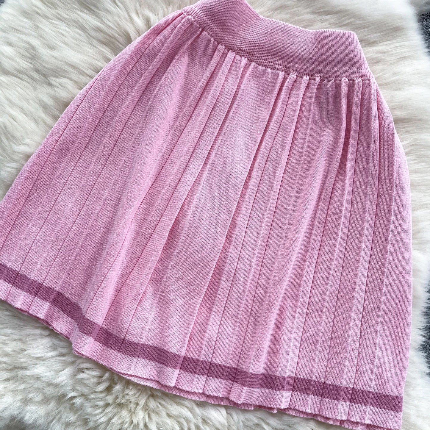 Newest Knitting Two Pieces Sets Button Vintage Basic Tops + High Waist Pleated Skirt Women Fashion 2pcs Suits