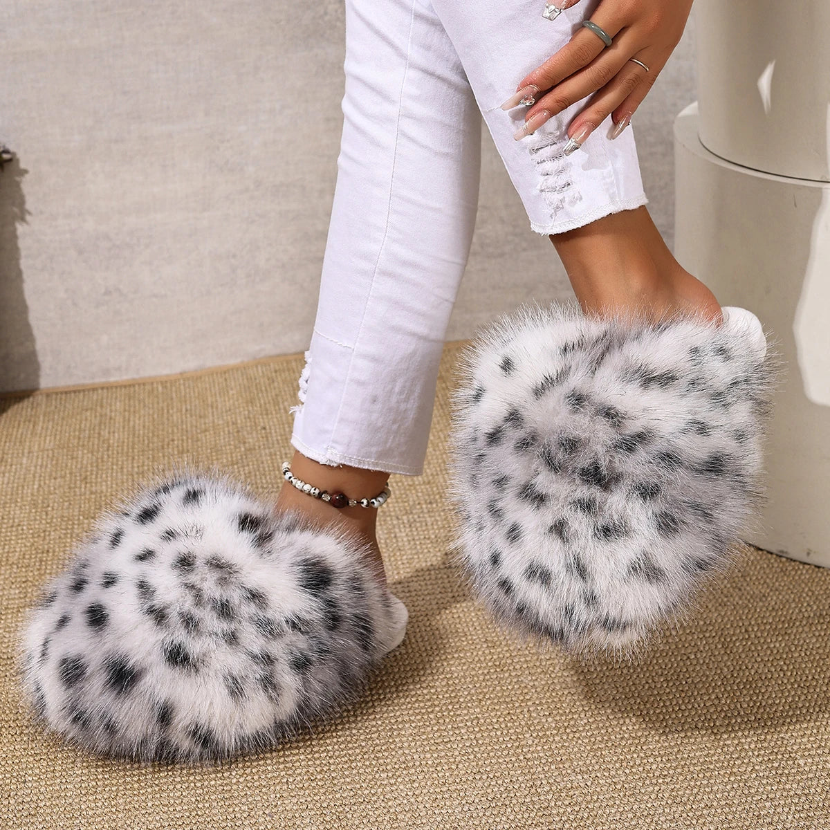 Faux Fur Leopard Pattern Soft Sole Indoor Ladies Shoes