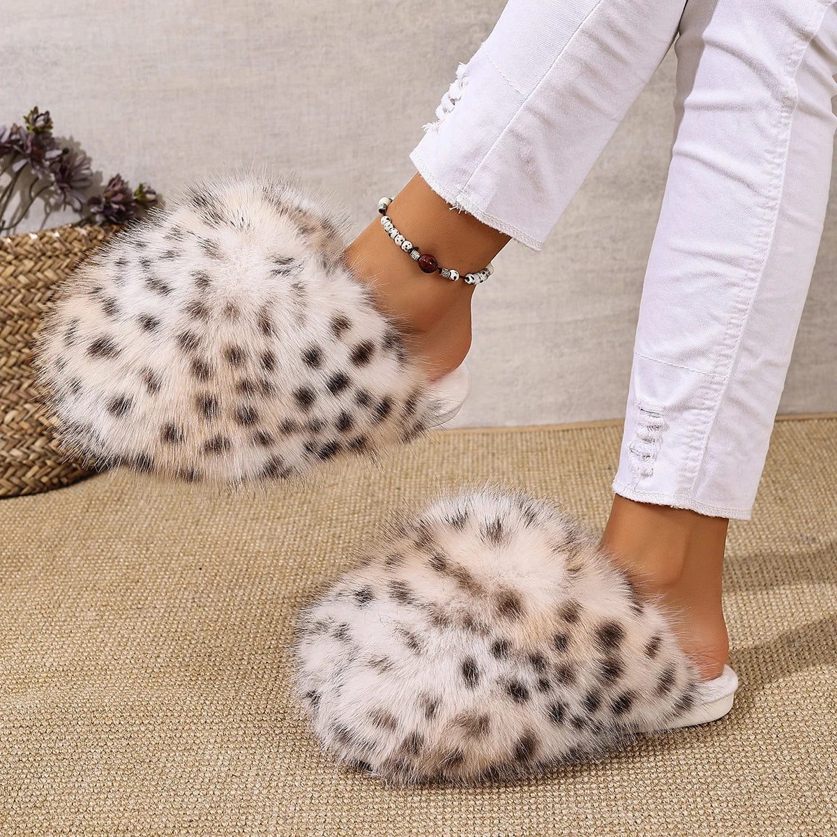 Faux Fur Leopard Pattern Soft Sole Indoor Ladies Shoes