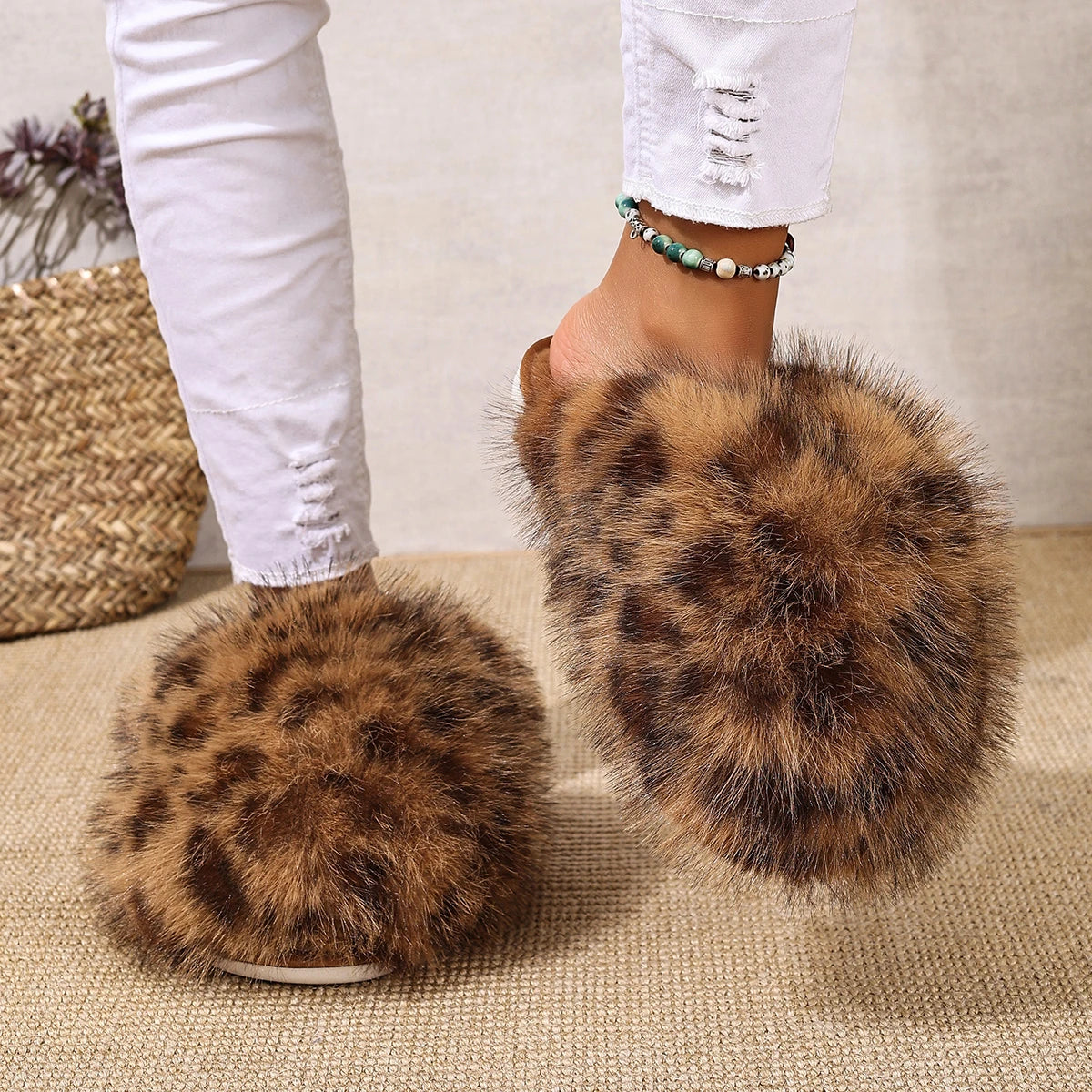Faux Fur Leopard Pattern Soft Sole Indoor Ladies Shoes