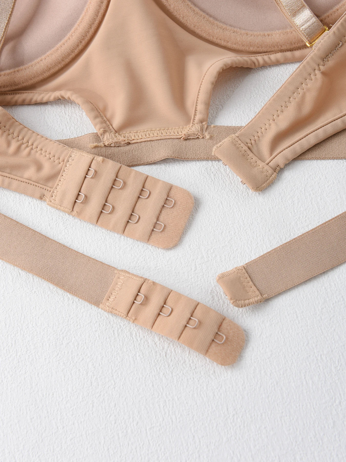 Stylish undertone beautiful back half cup smooth and exposed waist slim waist big exposed back push up bra