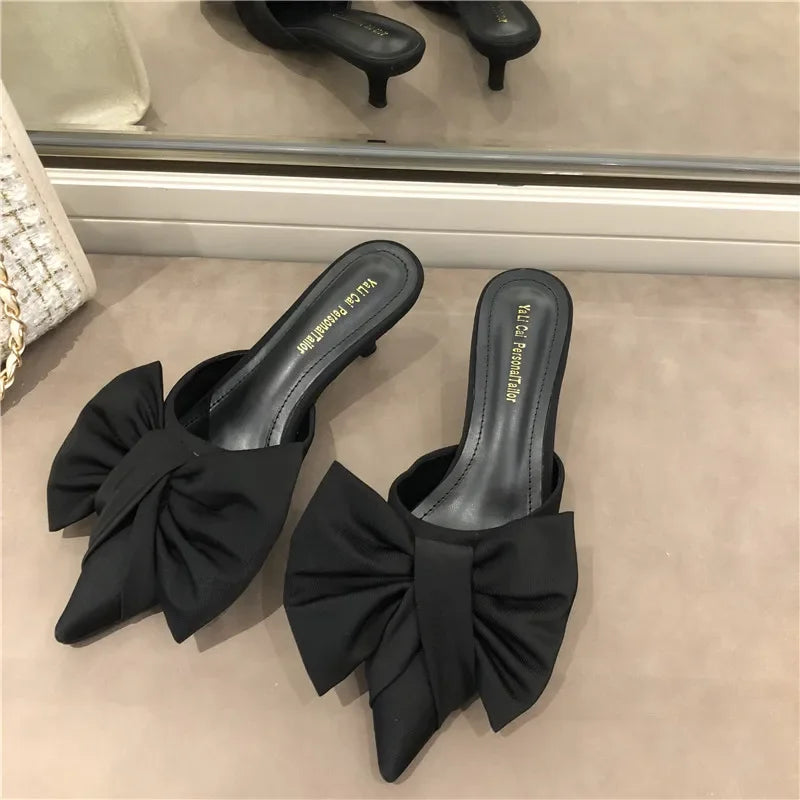 Polka Dots Pointed Toe Bow Heel Shoes