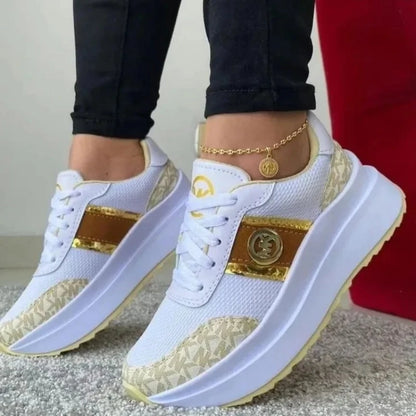 Large Size Round Head Lace-Up Casual Thick Bottom Sports Walking Outdoor Breathable Footwear